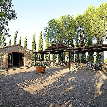 Casanova Di Pescille Farm stay