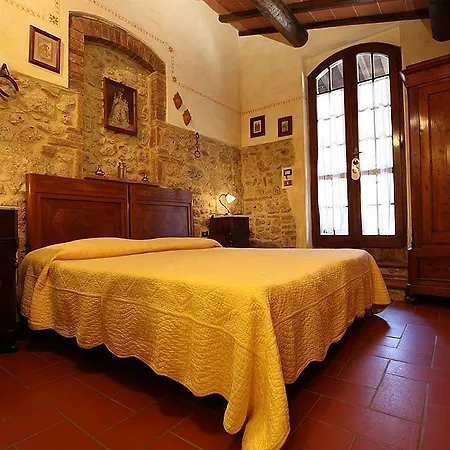 Farm stay Casanova Di Pescille *