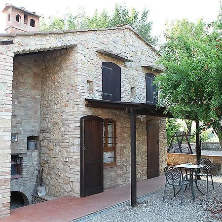 Casanova Di Pescille Farm stay *